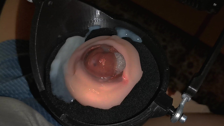 SEXY_GUYBEST: Obrovská část spermatu vybuchne jako horká fontána!