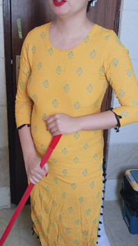 पर्स से पैसे चुराने के लिए लड़के के साथ भारतीय Kamwali सेक्स हिंदी ऑडियो