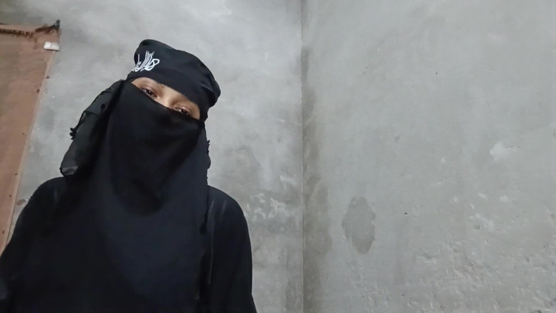 Dearshivani: Une belle-mère musulmane se fait prendre par la bouche