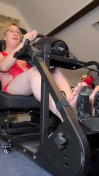 Sexy MILF Lisa Essex Fake Pedal Pumping and Real Masturbation