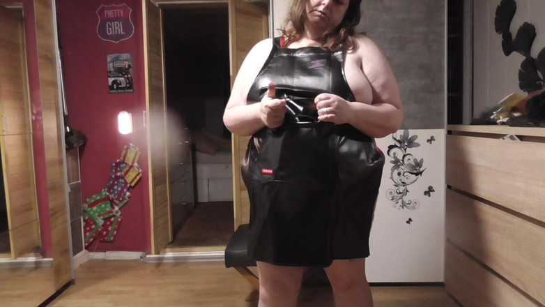 tammara big: Apron getah baharu saya