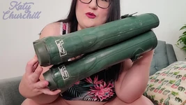 Worship and Jerk off for My Green Wellies
