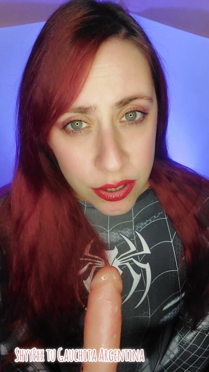 Tu Gauchita Argentina: Spider-Gauchi s-a întors în acțiune! Vrei să vezi ce e sub costumul...