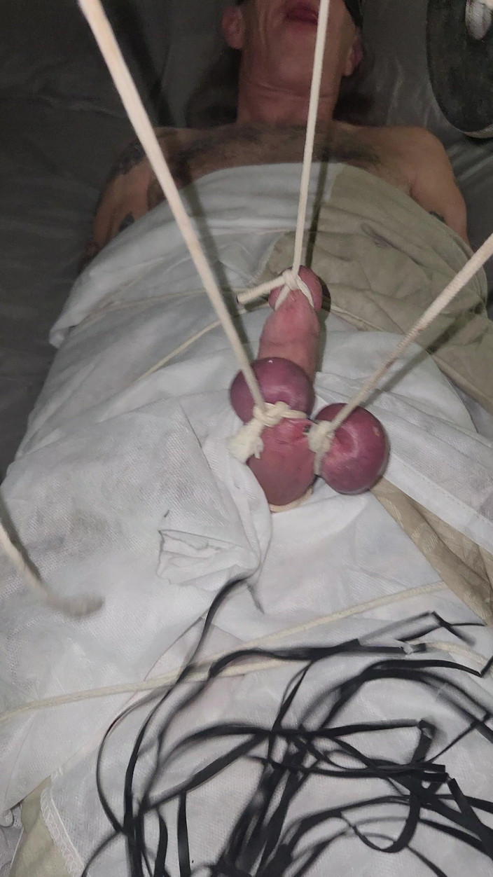 Goode Girl: Goode girl cbt sarılmış, ağırlıklı ve ağdalı