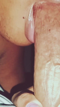 Wrapping Her Lips Around the Pipe!