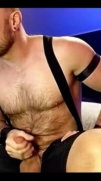 Трансляция началась на 05.02.2021 03:32 утра