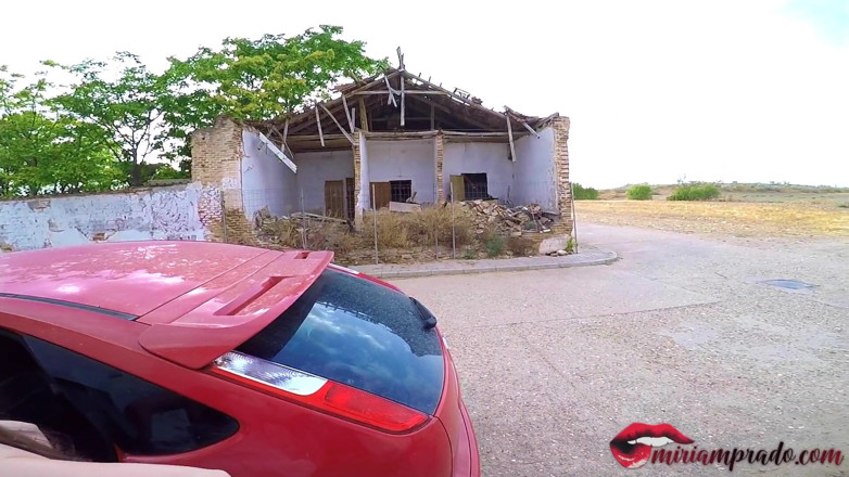 Miriam Prado: Fucked, creampie and squirt in an abandoned town