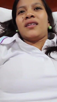 Tight Pinay pussy leaking with creampie cum
