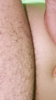 Sexy latina con la figa perfetta ottiene creampie a pecorina