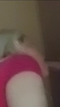 Pirang Seksi Di Gloryhole