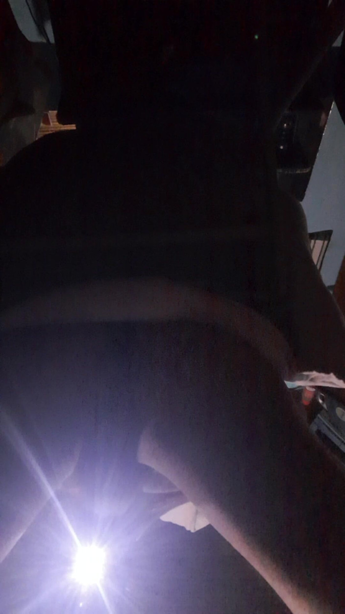 Carass: 夜の懐中電灯