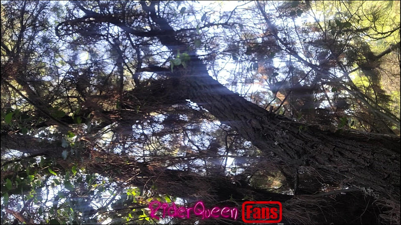 Riderqueen BBW Step Mom Latina Ebony: 야외에서 혼자 있는 라이더 퀴엔