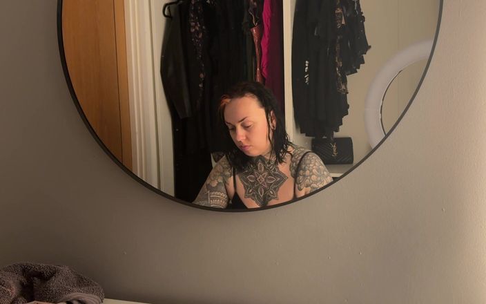 Miss Valentina: I Get Ready, You Get Ignored