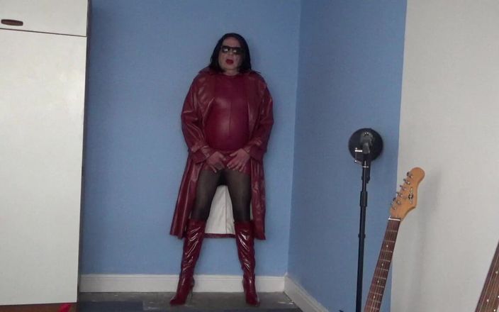 Leather Kirsten: Maroon Leather