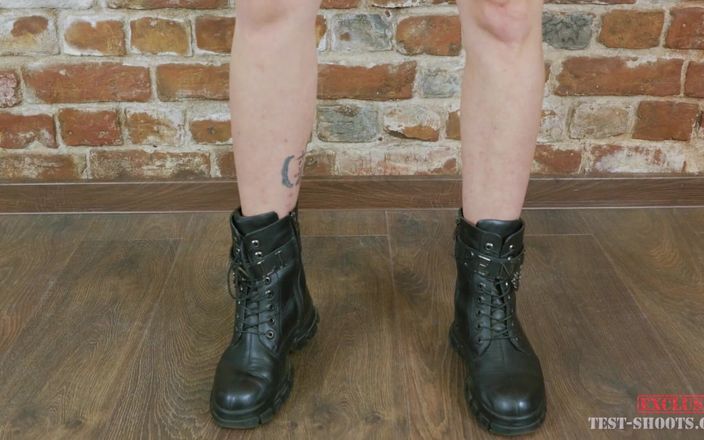 Test-Shoots: Mary Jane Exclusive Videocasting