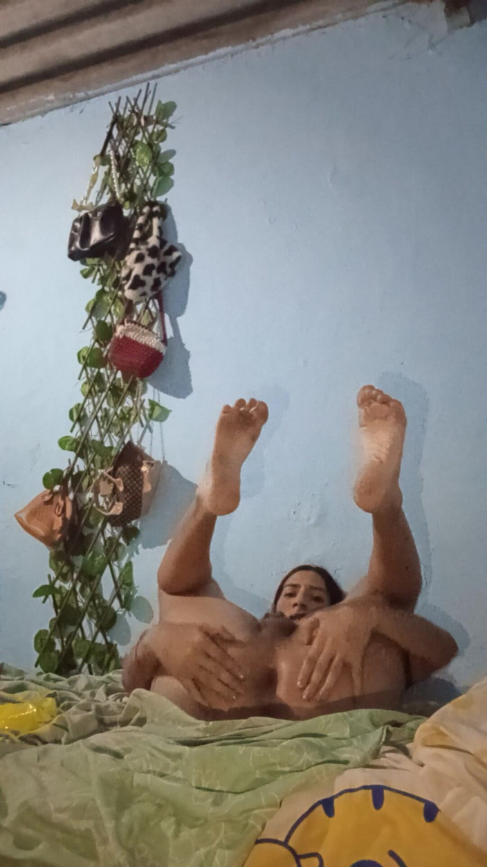 Femboy from Colombia: He Thought He Wasn't Going to Put up with It