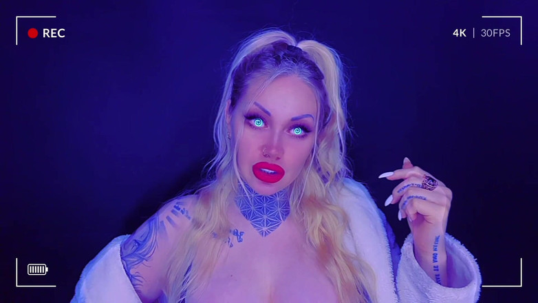 Goddess Misha Goldy: Espirales de vergüenza: el deshacer de un hombre