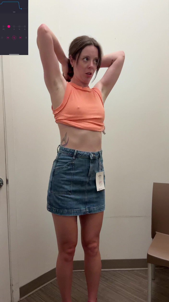 Nadia Foxx: Nhận ra tôi hy vọng không ai nghe thấy tôi!