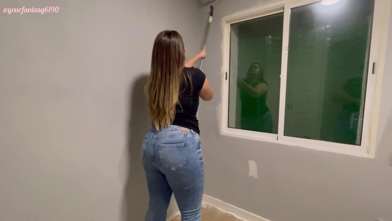 Your fantasy studio: Gassy girls is painting your house