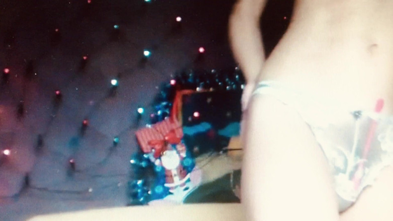 Risky Hairy Couple: Slim Body Teen Dancing and Teasing