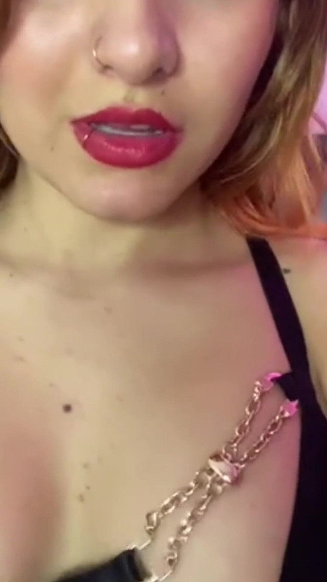 Petite Big Booobs Sexy (Sarah Darko)
