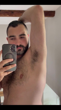 Giving a Sniff to My Hairy Pits After the Gym