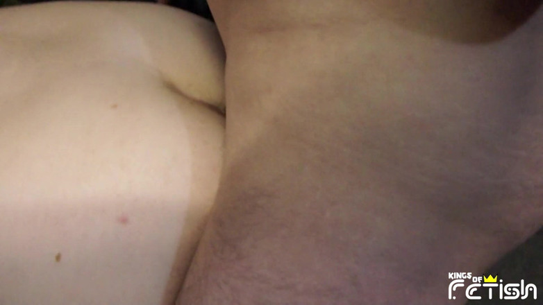 Gay Diaries: Geile man met grote lul beukt hard in strakke kont...