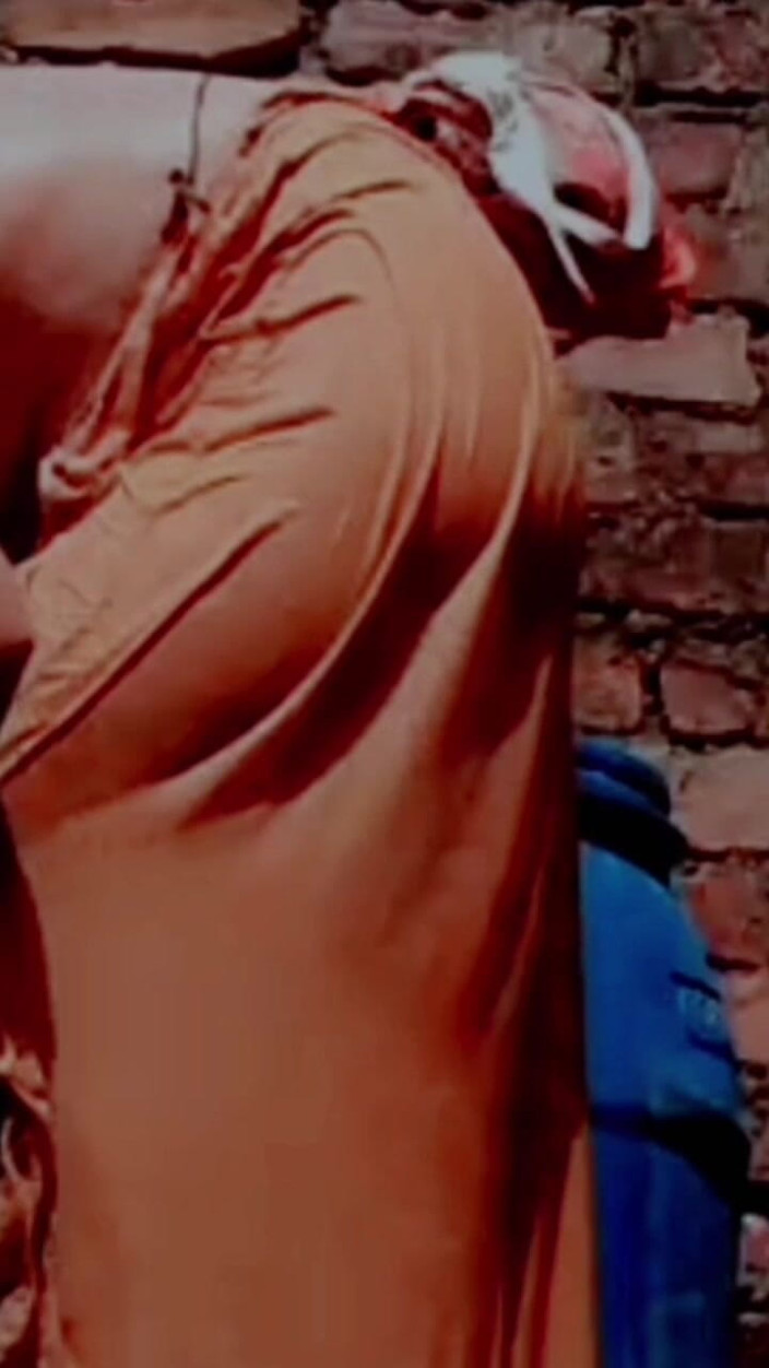 TricolorMusic3: Asks the Woman to Send Her Nude Mms. Take a...