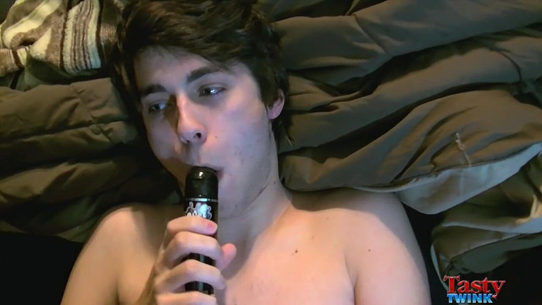 Tasty Twink: Traceova POV s Lucasem