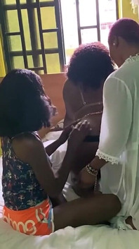 Sexy Africká Lesbická Trojka