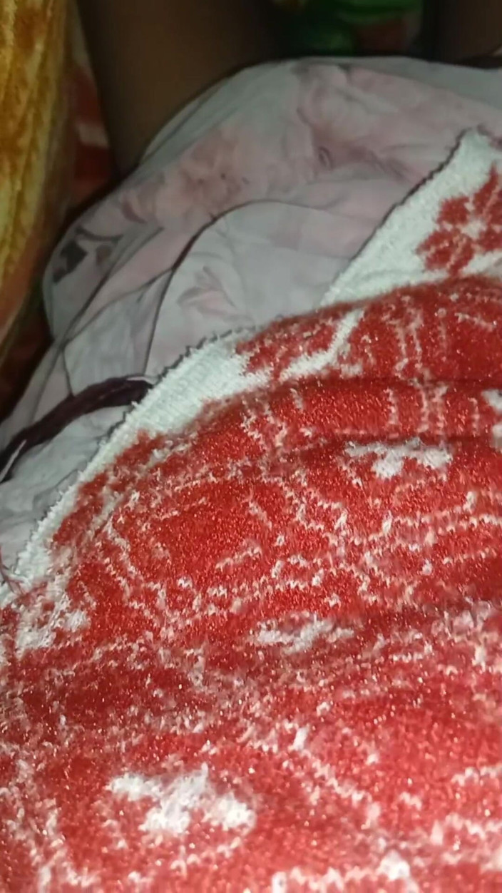 MuzZ-K: Casada esposa de real india del pueblo