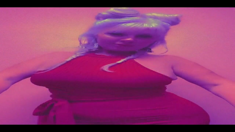 PaintedRose: Revved up .. Niby dlaczego? dla twojej czerwonej rakiety. Oczywiście