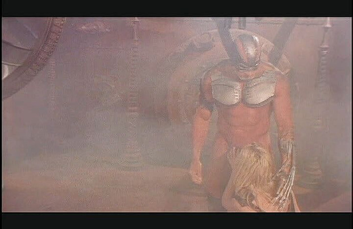 Perfect Porno: Nádherná přírodní prsatá blondýnka s dokonalými rty kundičky je ošukaná...