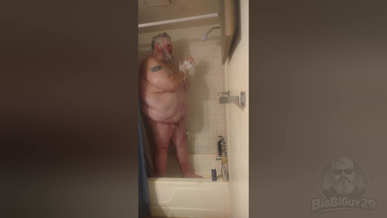BigBiGiy29: Dampfen und Stille Eine entspannende Duschroutine mit ruhigen Vibrationen und...