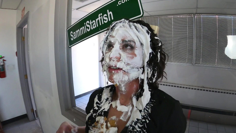 Sammi Starfish: Пиожок на лицо, сбор средств