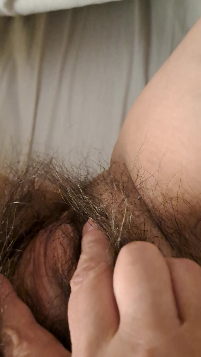 Mommy big hairy pussy: Snelle Harige Masturbatie