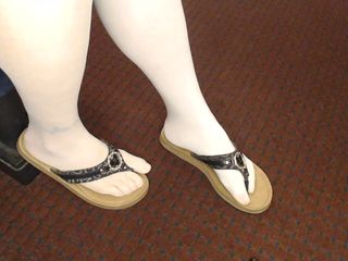 TLC 1992: Meias na coxa em chinelos, adivinha couro