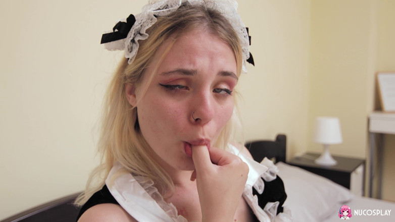 Nu Cosplay: Angelina Bong Is a Horny Maid Who Fucks Herself in...