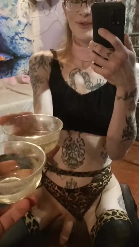 Rainbowdracat: Mój mały dildo grać