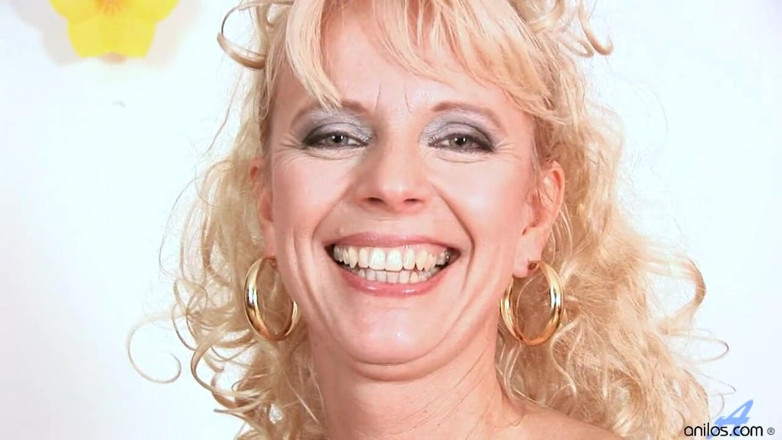 Anilos: Tabletopdildo