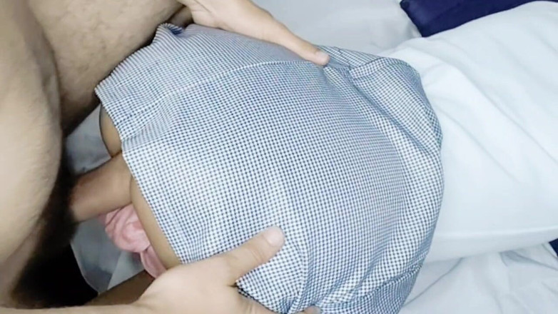 MynameisJuly: Là một nữ sinh mới 18 tuổi, cô thay đổi cơ thể...