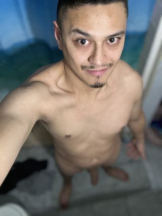 Eze_Bank: Sobotní ranní sperma