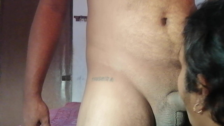 Tina Baby: O pau gigantesco do sogro fica sob seu sarom para...