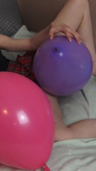 Teen Babe Ballon Fucking