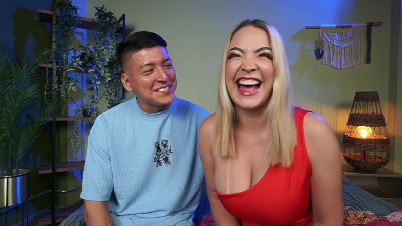 Horvex: Behind the Scenes! Big Ass Stepmom Finds the Stepson Smelling...