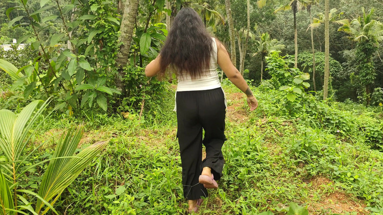 Vaigavarun45: Coppia indiana mallu fa sesso in viaggio nella camera d'albergo