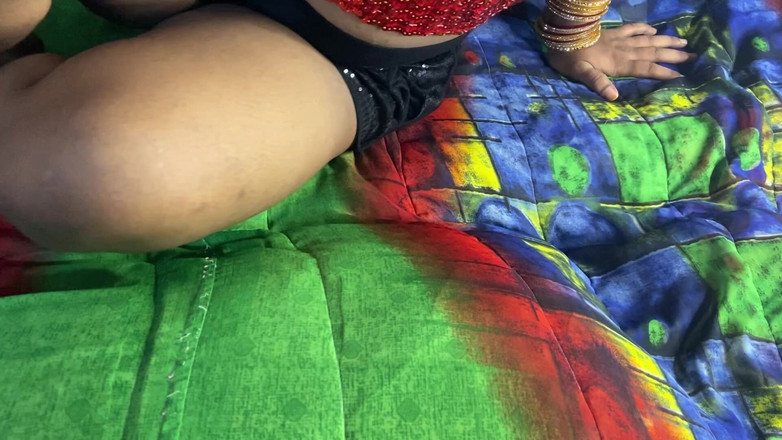 Angoori: 继父干他的胖继女