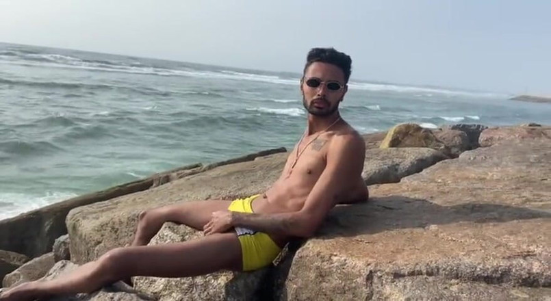 arabeputo: Magrelo Do Pau Grande Punheta di pantai