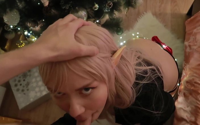 Estie: कामुक सौतेली बहन की क्रिसमस के लिए गांड चुदाई