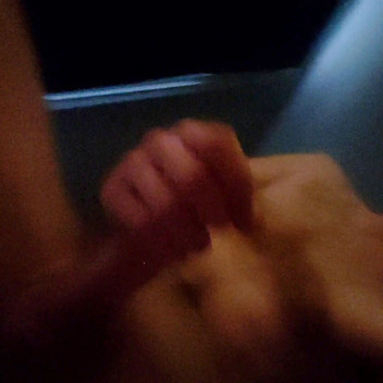 Sexy Ginger: Reibe harten schwanz